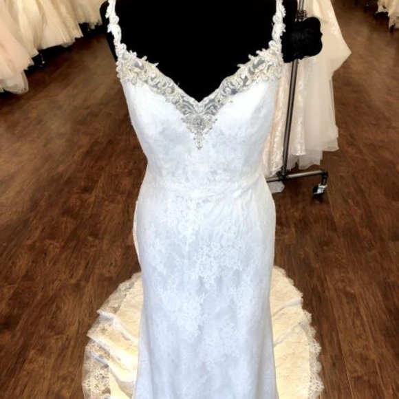 Helena Rebecca Ingram Wedding gown dress size 4 - Picture 6 of 13
